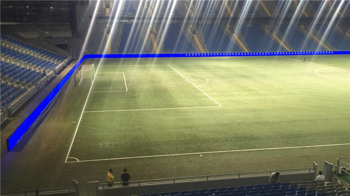 กรณี บริษัท ล่าสุดเกี่ยวกับ จอแสดงผล LED สนามกีฬาฟุตบอล